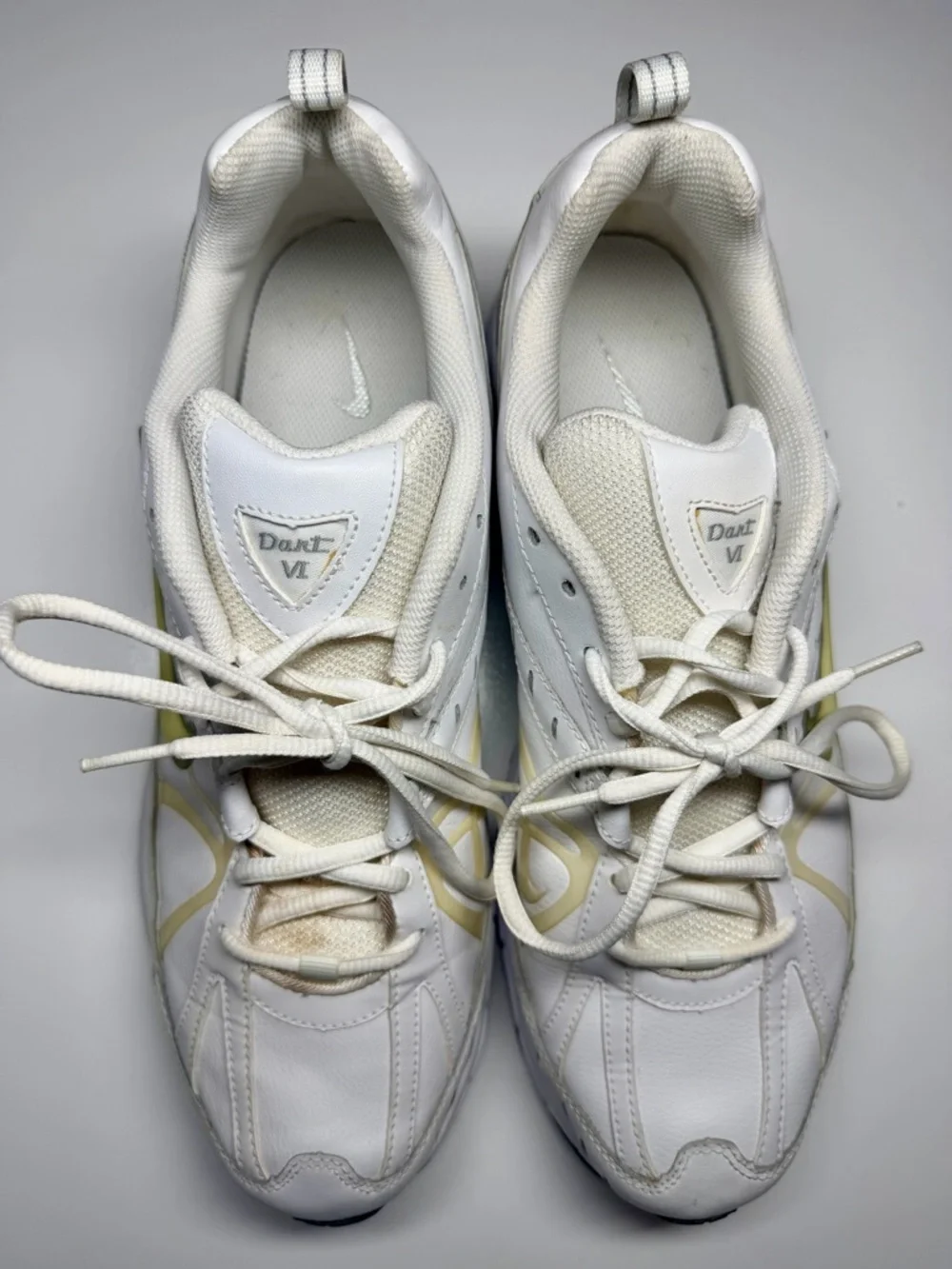 Nike Dart VI White Running Shoes – Men’s‎ Size 13